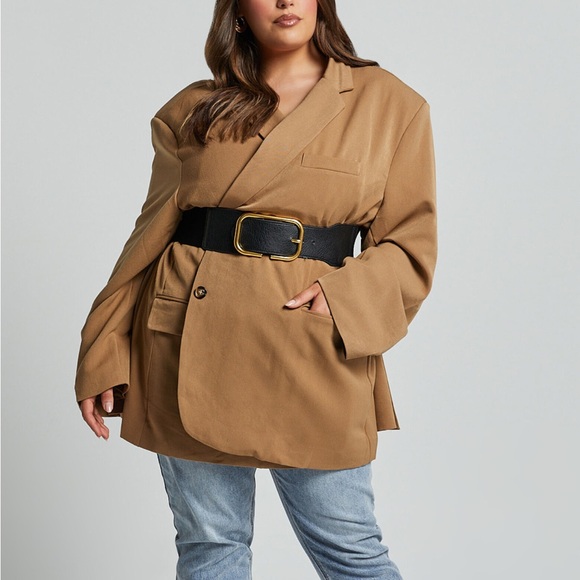 Amalea Blazer - Oversized Boyfriend Blazer in Mocha - Picture 5 of 10